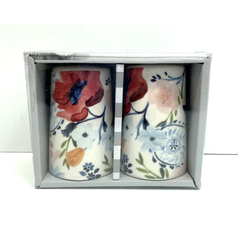 Tabletops Unlimited Dolly Parton Red Poppy Salt and Pepper Shakers Stoneware